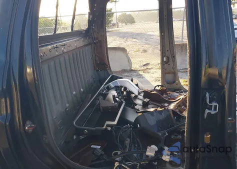 2016 Toyota Tundra Sr 4.6L V8/Sr5 4.6L V8 из США, поврежденный, VIN 5TFRM5F1XGX105834